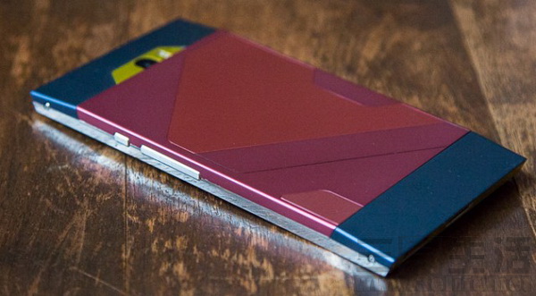 turing-phone-640x353.jpg