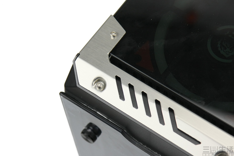 18412529806005.jpg 05.JPG