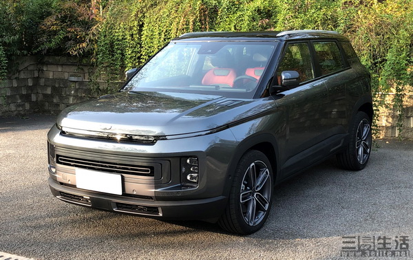 15402466040301.jpg 01.jpg