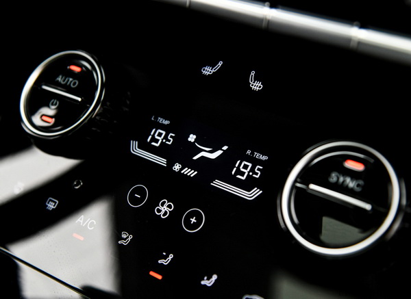 17555656088702.jpg 02.jpg