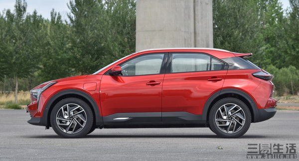 16535363103103.jpg 03.jpg