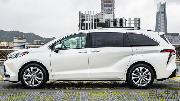 16355240369003.jpg 03.jpg