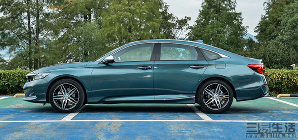 16303237500202.jpg 02.jpg