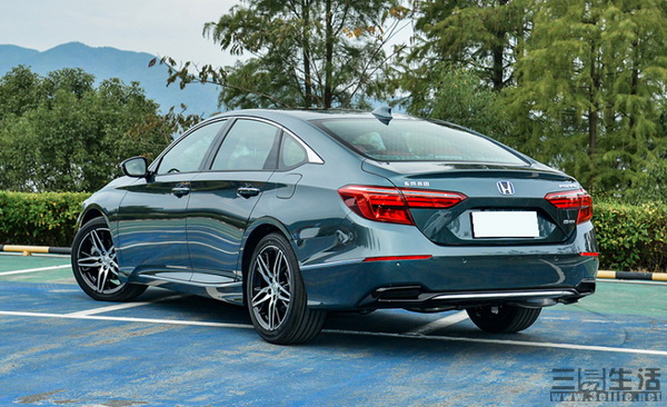 16303391204403.jpg 03.jpg