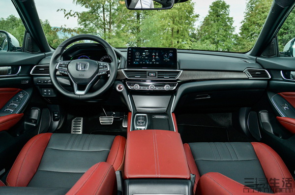 16303964210104.jpg 04.jpg