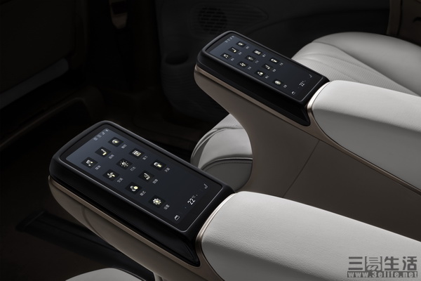 18582858200913.jpg 13.jpg