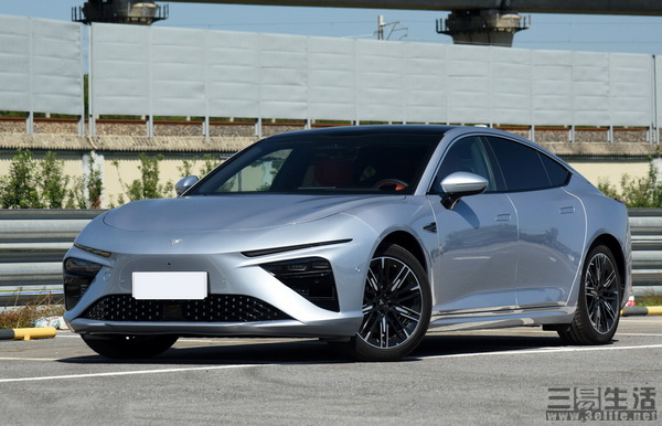 19041462984001.jpg 01.jpg