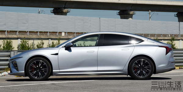 19041740943102.jpg 02.jpg