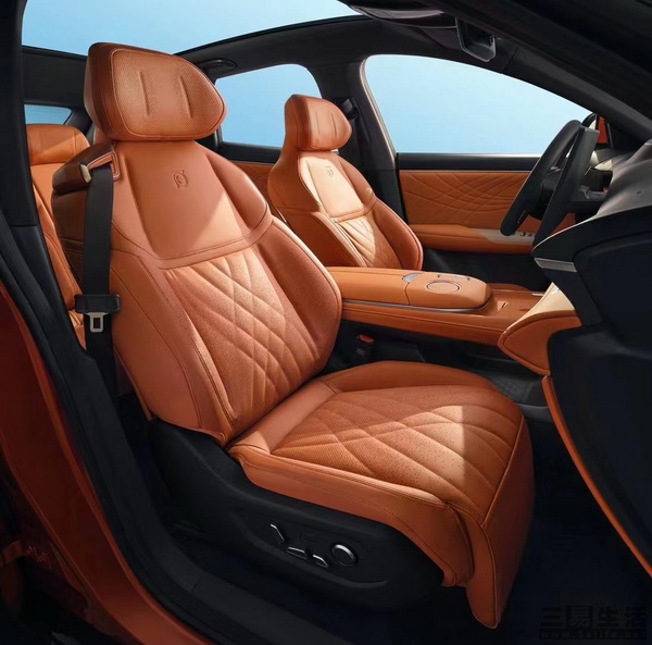 18062634062405.jpg 05.jpg