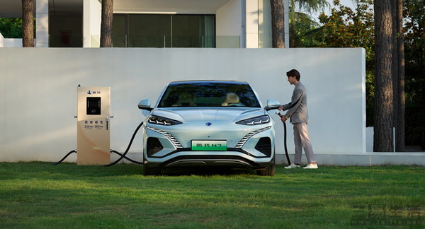 14260280259306.jpg 06.jpg