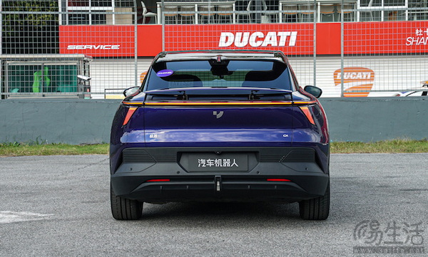 极越明日将发布OTA新版本 将提供400余项升级 极越明日将发布OTA新版本 将提供400余项升级