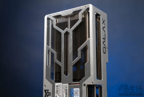 影驰 GeForce RTX 4070 Ti SUPER 金属大师评测来啦！