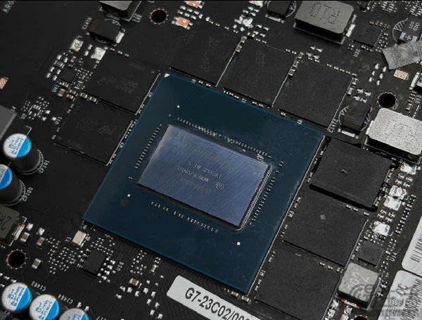 影驰 GeForce RTX 4070 Ti SUPER 星曜 OC评测！