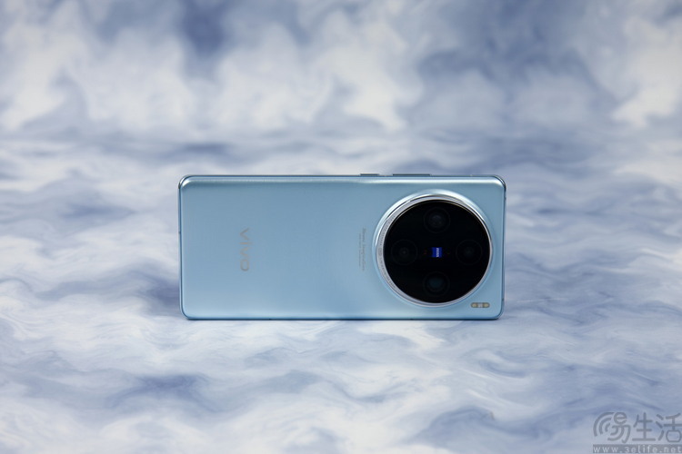 vivo下月将推送5.5G网络,或由X100 Pro率先支持 vivo下月将推送5.5G网络,或由X100 Pro率先支持