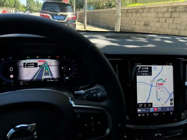 高德地图推出，可适配苹果CarPlay仪表盘导航