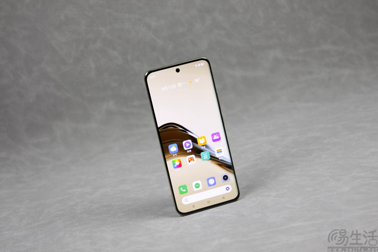 真我13Pro+评测：明明极致轻薄，却有旗舰级长焦