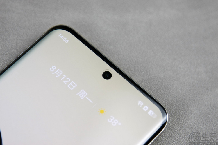 真我13Pro+评测：明明极致轻薄，却有旗舰级长焦