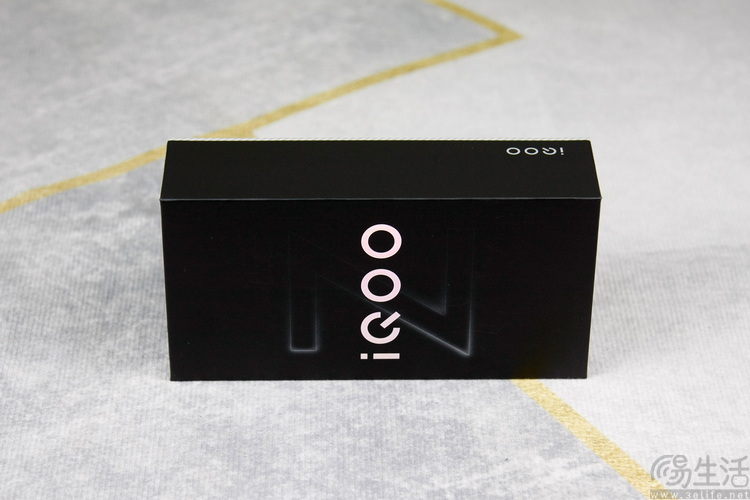 iQOO Z9 Turbo+评测：顶级SoC加持，亲民性能神机