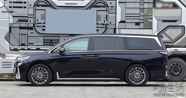 岚图FREE、梦想家和知音今日已在葡萄牙亮相 岚图FREE、梦想家和知音今日已在葡萄牙亮相