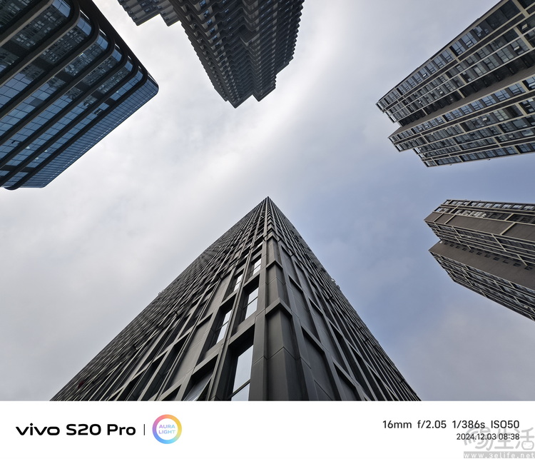 vivo S20 Pro评测，不仅时尚，更像是轻薄款全能旗舰