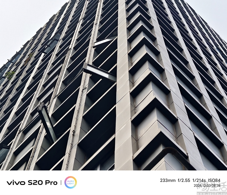 vivo S20 Pro评测，不仅时尚，更像是轻薄款全能旗舰