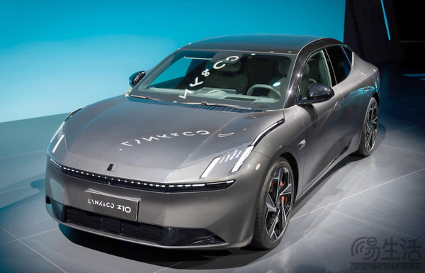 领克Z10新增95kWh 702km四驱Halo版车型