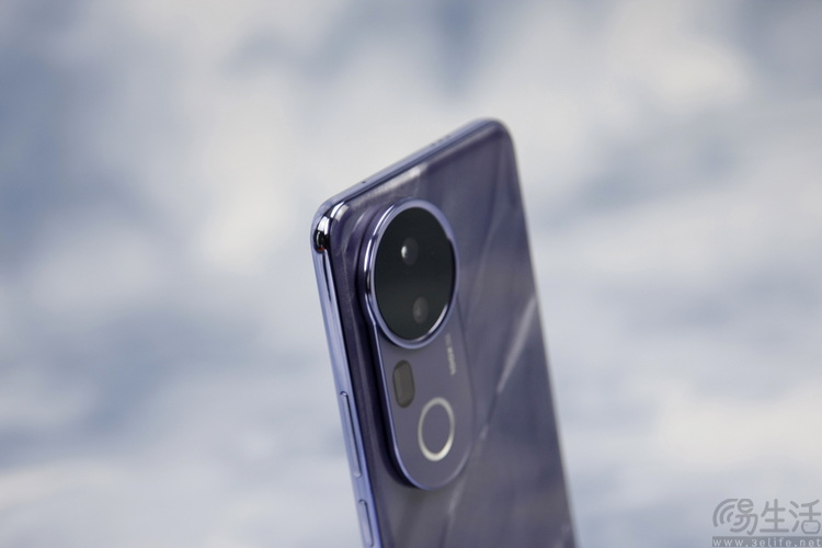是什么，阻止了中端手机用上潜望式长焦？