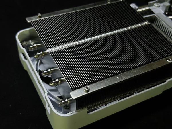 影驰RTX 5070 Ti金属大师OC评测：DLSS 4超强发挥