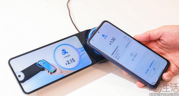 “碰一下”用户破亿，支付宝奇袭微信支付