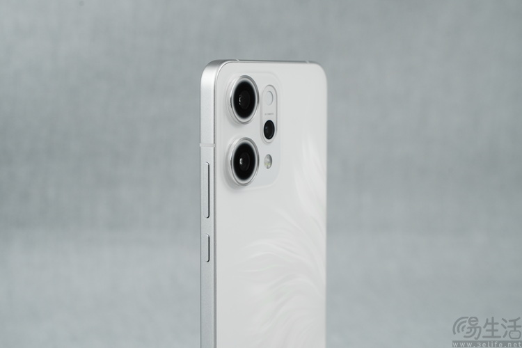 OPPO Reno14系列首测：超美小OPhone，更是实况照片神器