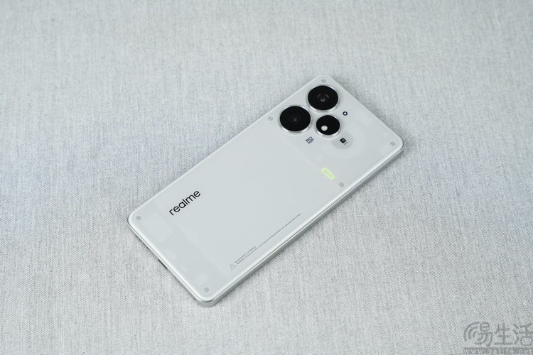 只为好玩的“小透明”：真我Neo7 Turbo性能专项测试