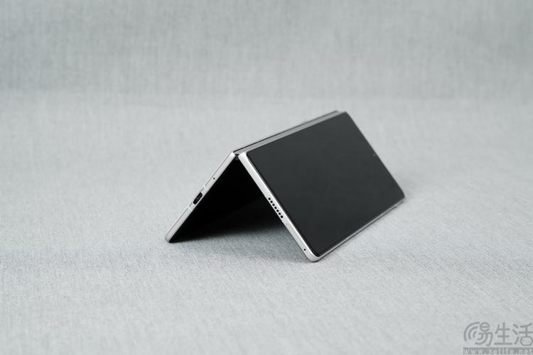 更轻薄还更便宜的vivo X Fold 5，优势不只性价比