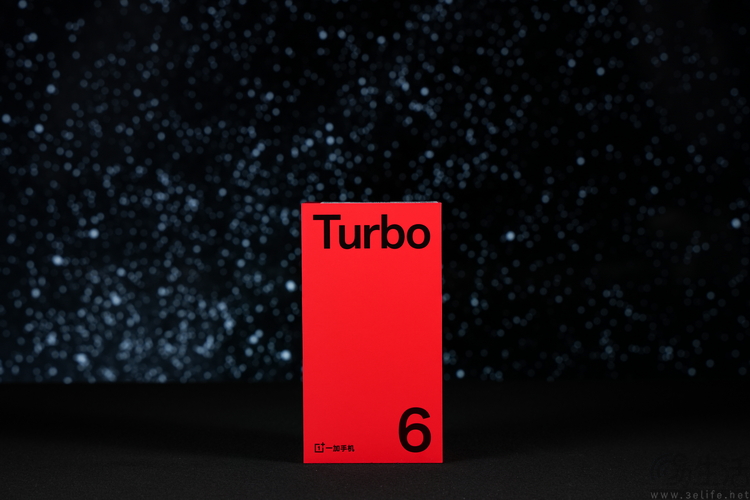 一加Turbo6首发评测：高性能长续航，165Hz普及先锋