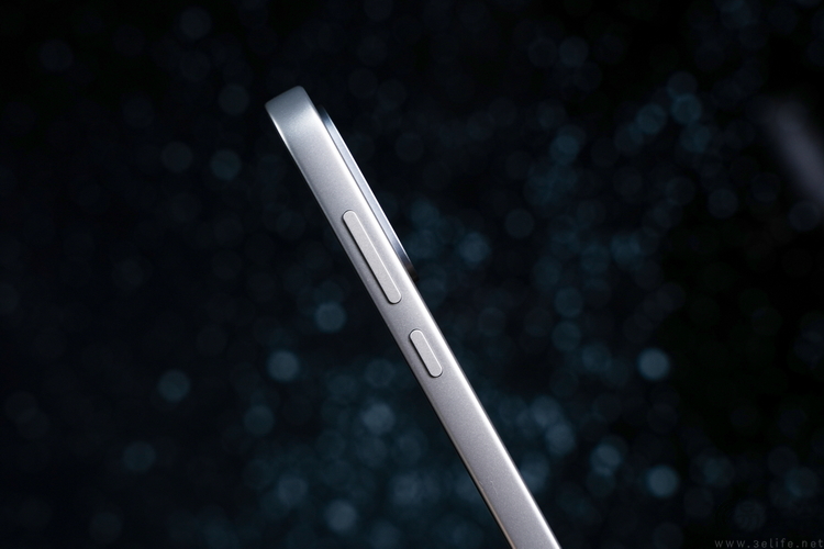 一加Turbo6首发评测：高性能长续航，165Hz普及先锋