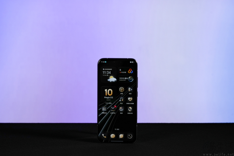 要“尊”还是要“强”?测过荣耀Magic 8 RSR有了答案 要“尊”还是要“强”?测过荣耀Magic 8 RSR有了答案