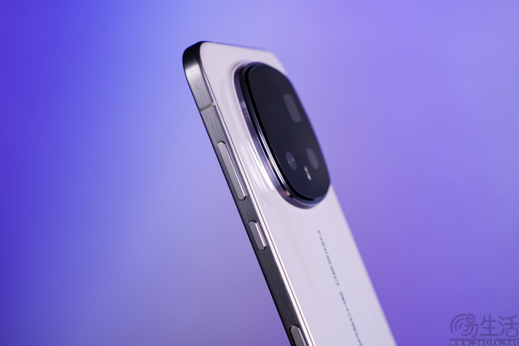 要“尊”还是要“强”?测过荣耀Magic 8 RSR有了答案 要“尊”还是要“强”?测过荣耀Magic 8 RSR有了答案