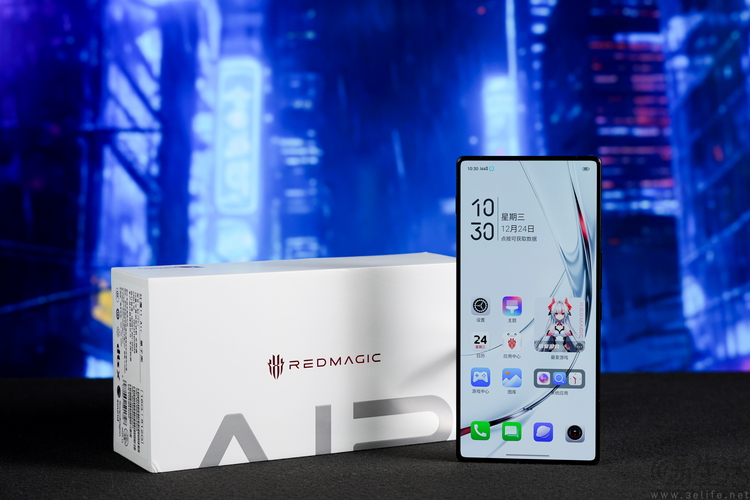 红魔11 AIR首测:超薄+主动散热,消除所有短板 红魔11 AIR首测:超薄+主动散热,消除所有短板