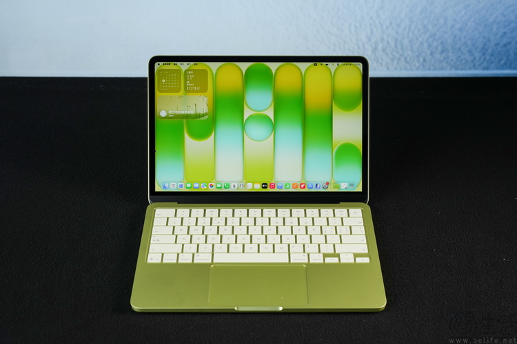 MacBook Neo首发评测：很小，但足以颠覆行业