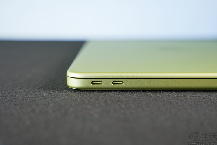 MacBook Neo首发评测：很小，但足以颠覆行业