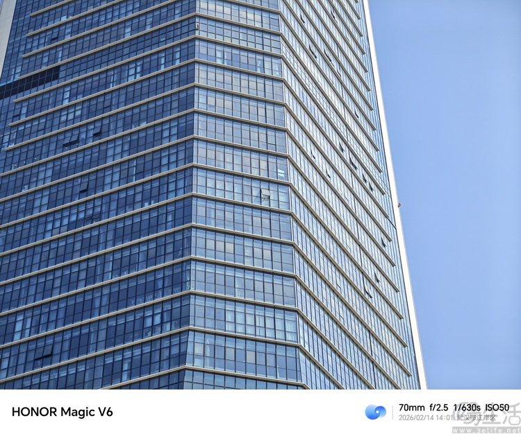 荣耀Magic V6首测：全能无短板，重新定义“大折叠”魅力