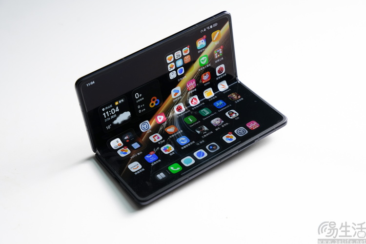 荣耀Magic V6首测：全能无短板，重新定义“大折叠”魅力