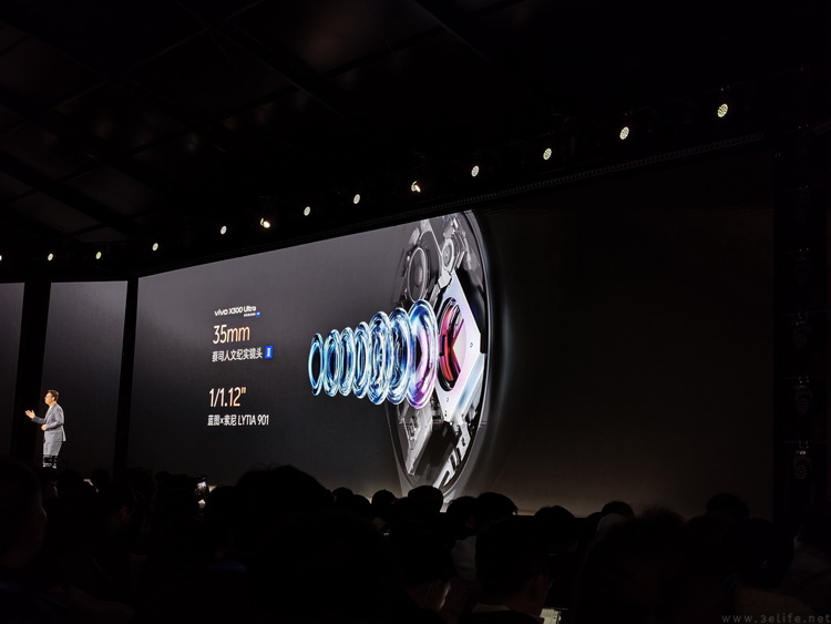 从产品定位到镜头群，聊聊vivo X300系列的秘密