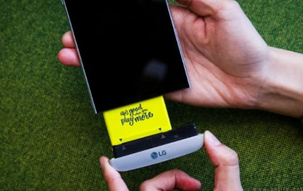 从胶水电池到可拆卸，欧盟给苹果新CEO出了道难题