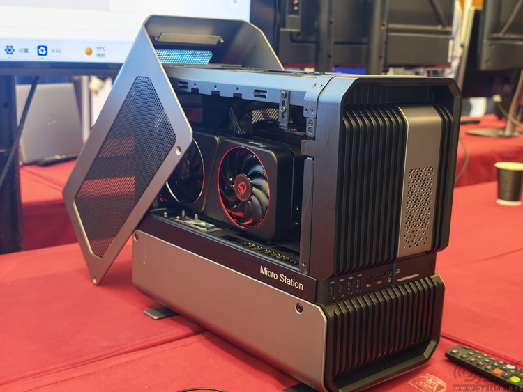 英特尔又发新品了，不过这次比酷睿更“王炸”