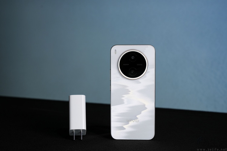 vivo Y600 Pro首测：长续航+超抗造，同级无对手