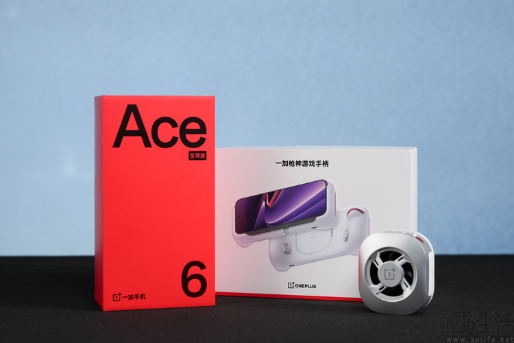 一加Ace6至尊版评测:不太一样的“硬核游戏手机” 一加Ace6至尊版评测:不太一样的“硬核游戏手机”