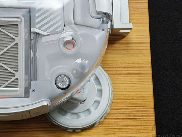 DJI ROMO 2扫拖机器人评测:依然炫酷,实用性拉满 DJI ROMO 2扫拖机器人评测:依然炫酷,实用性拉满