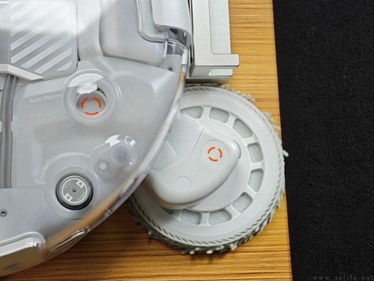 DJI ROMO 2扫拖机器人评测:依然炫酷,实用性拉满 DJI ROMO 2扫拖机器人评测:依然炫酷,实用性拉满