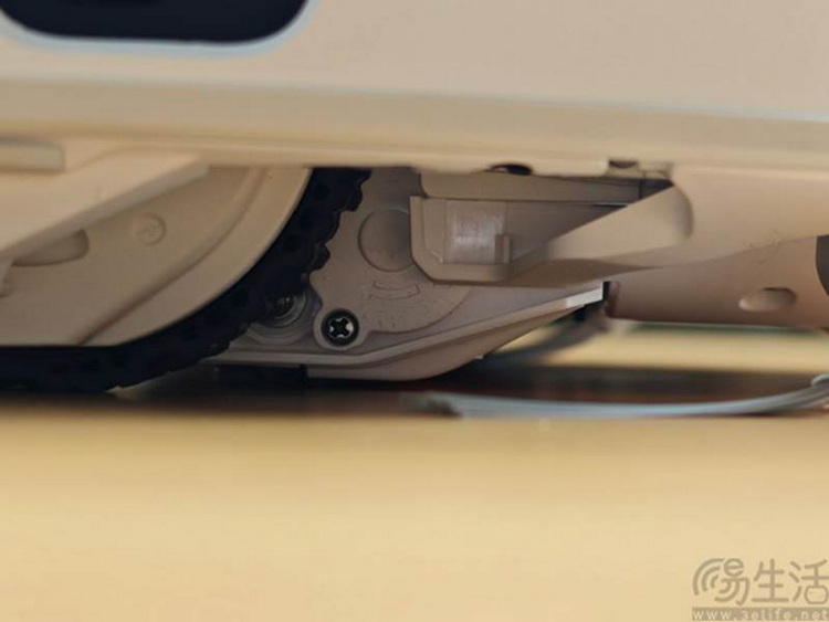 DJI ROMO 2扫拖机器人评测:依然炫酷,实用性拉满 DJI ROMO 2扫拖机器人评测:依然炫酷,实用性拉满