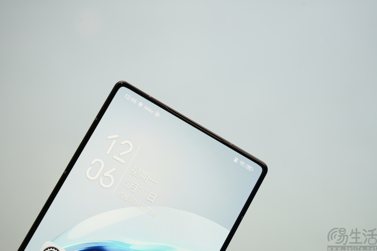 测完红魔11S PRO+,才明白了“游戏手机”的真意 测完红魔11S PRO+,才明白了“游戏手机”的真意